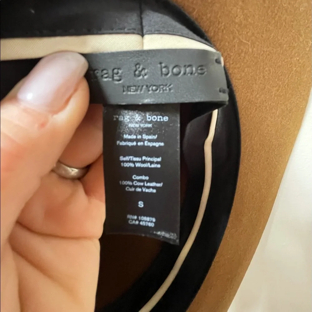 Hat - Picture 4 of 5